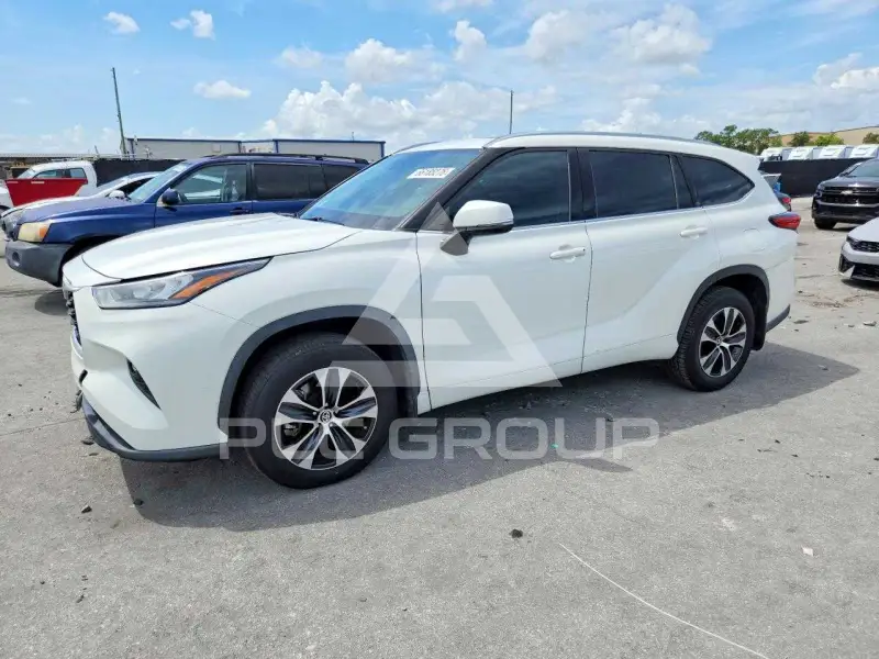 2020 Toyota Highlander фото