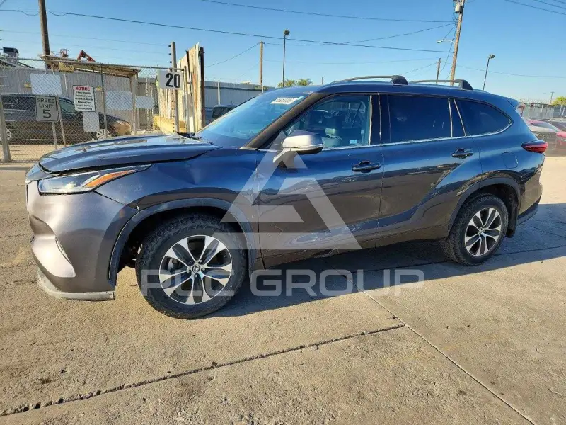 2020 Toyota Highlander фото