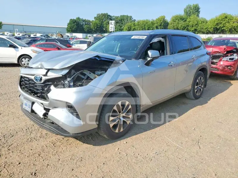 2020 Toyota Highlander фото