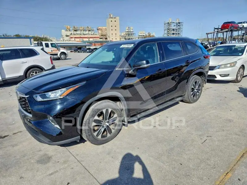 2020 Toyota Highlander фото