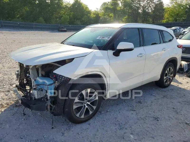 2020 Toyota Highlander фото