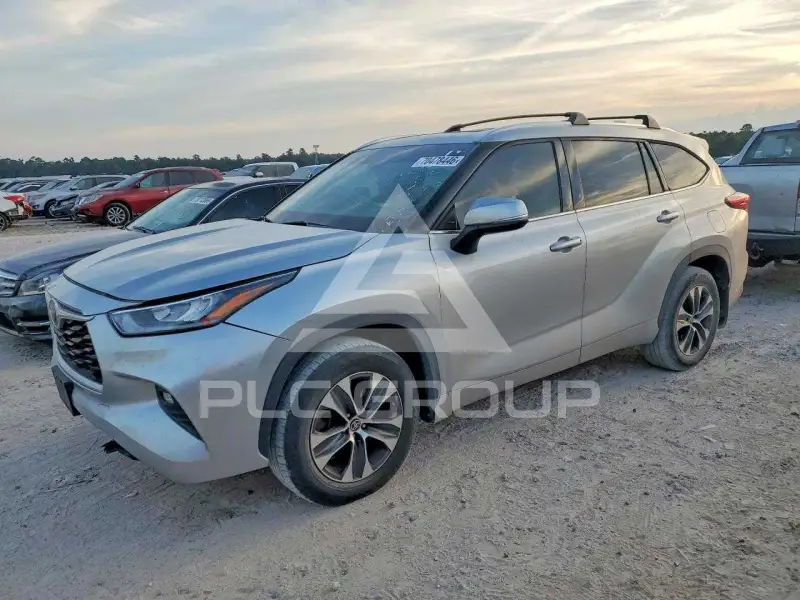 2020 Toyota Highlander фото