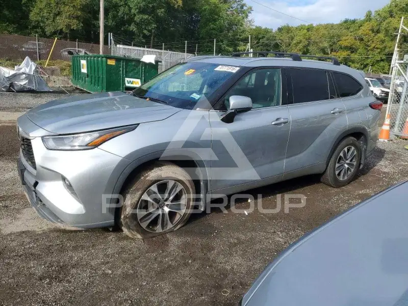 2020 Toyota Highlander фото