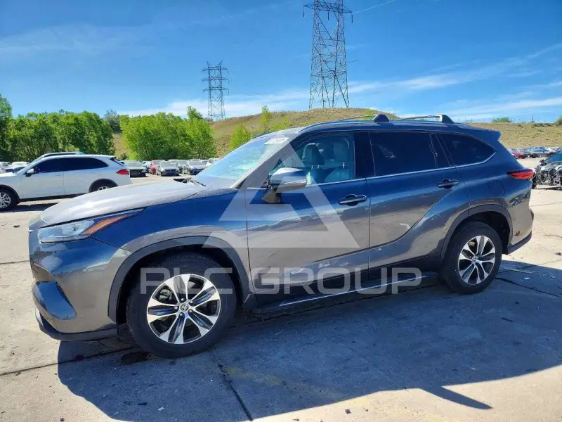 2020 Toyota Highlander фото