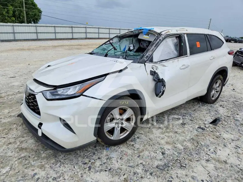 2020 Toyota Highlander photo