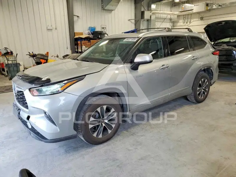 2020 Toyota Highlander фото