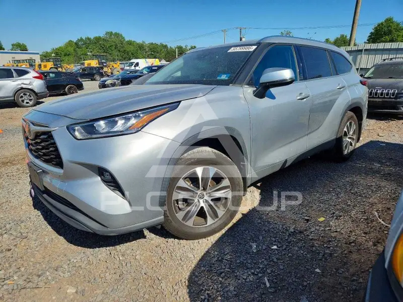 2020 Toyota Highlander фото