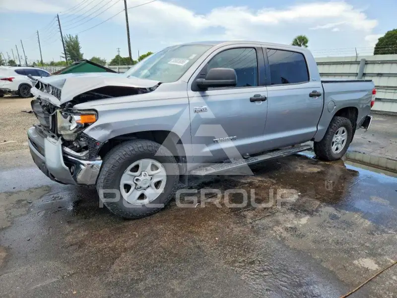 2020 Toyota TUNDRA фото