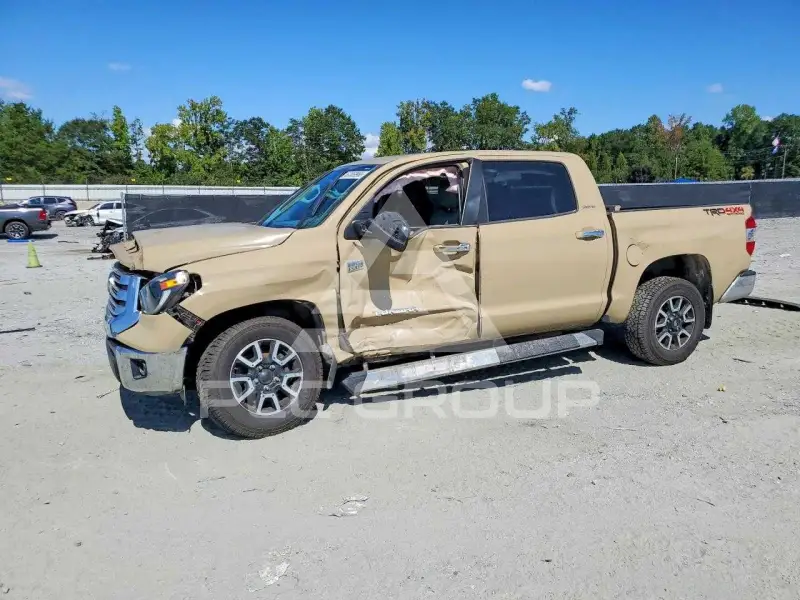 2020 Toyota TUNDRA фото
