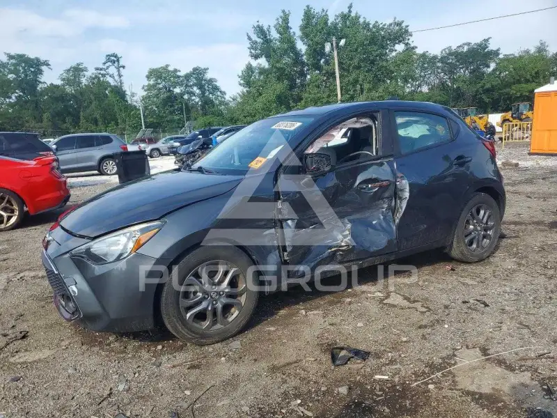 2020 Toyota YARIS photo