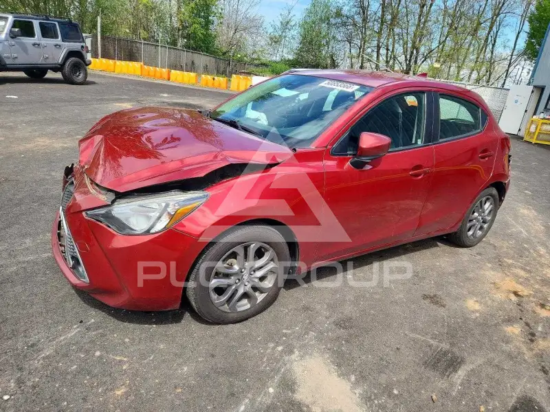 2020 Toyota YARIS фото