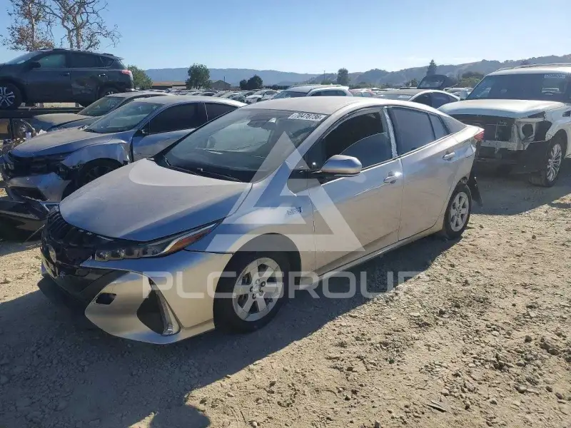 2020 Toyota PRIUS фото