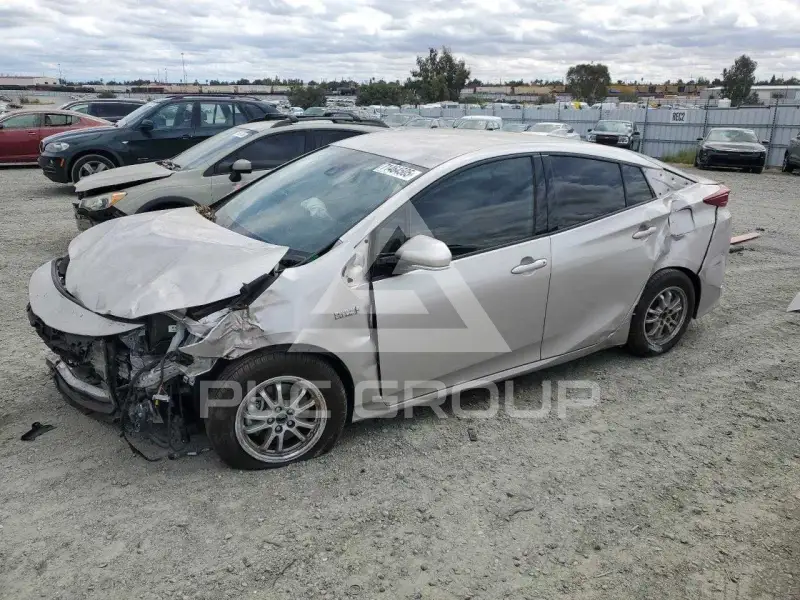 2020 Toyota PRIUS фото