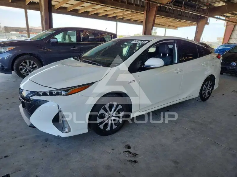 2020 Toyota PRIUS photo
