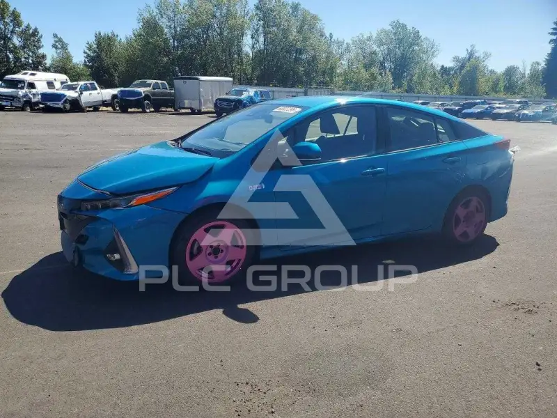 2020 Toyota PRIUS photo
