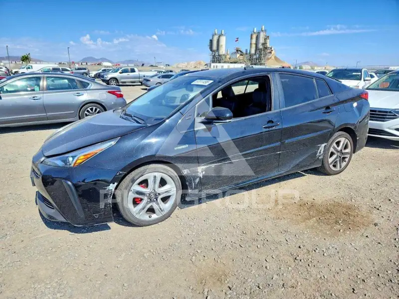 2020 Toyota PRIUS photo