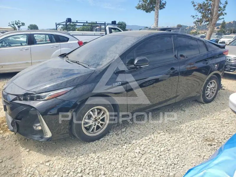 2020 Toyota PRIUS фото