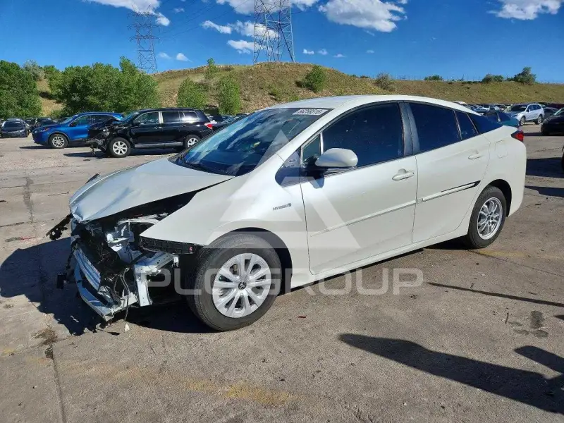 2020 Toyota PRIUS photo