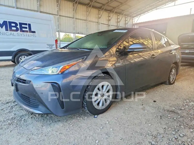 2020 Toyota PRIUS photo