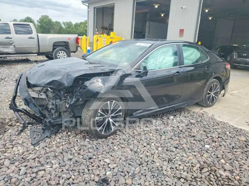 2020 Toyota CAMRY фото