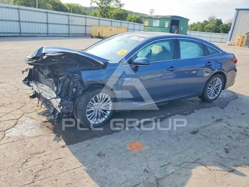 2020 Toyota AVALON фото
