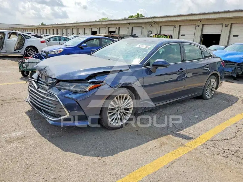 2020 Toyota AVALON фото