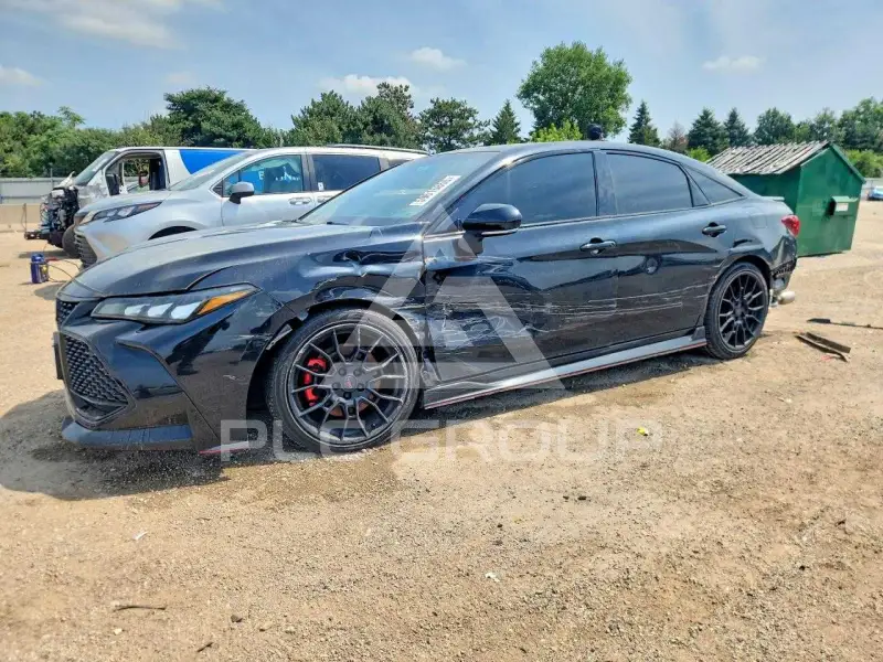 2020 Toyota AVALON фото
