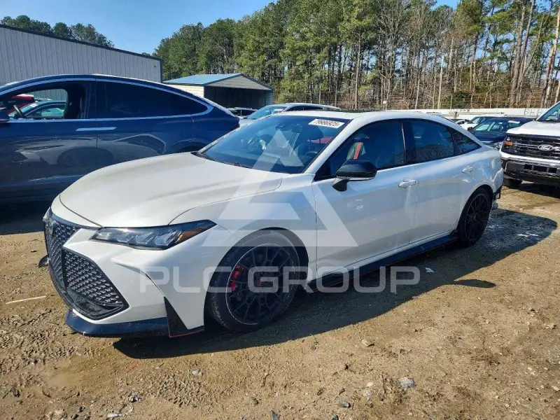 2020 Toyota AVALON фото