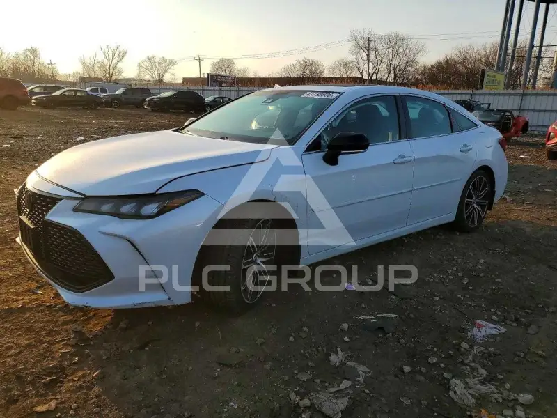 2020 Toyota AVALON фото