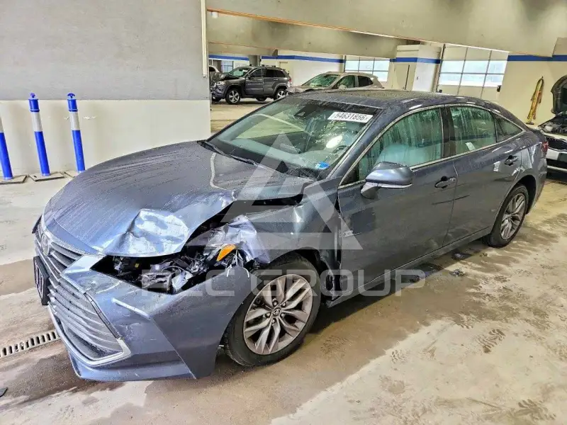 2020 Toyota AVALON фото