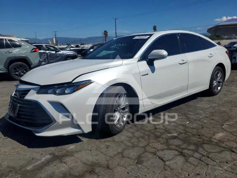 2020 Toyota AVALON photo