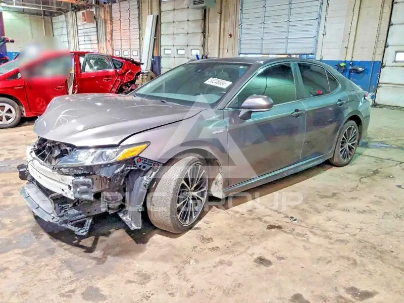2020 Toyota CAMRY фото