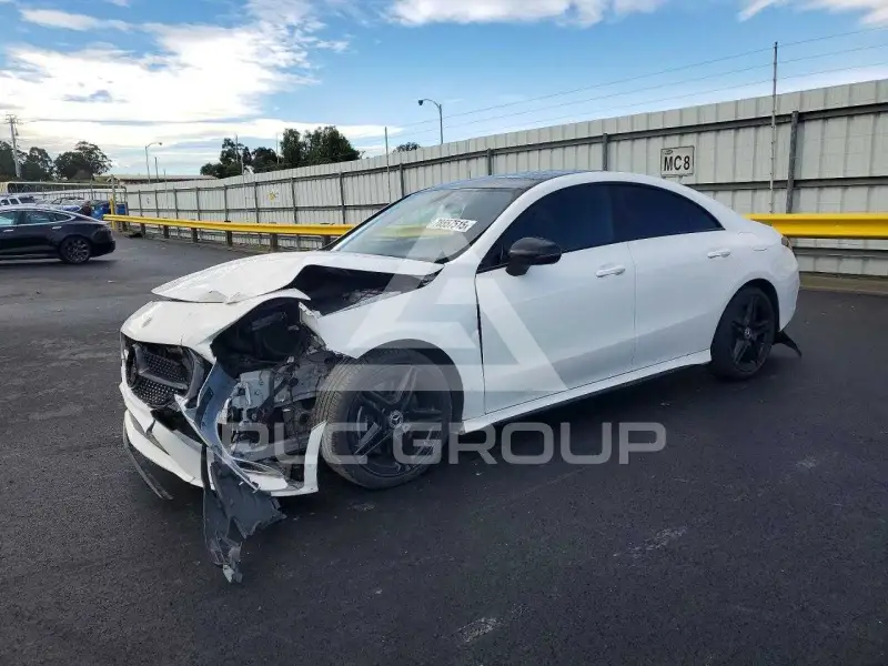 2020 Mercedes Benz CLA-Class фото