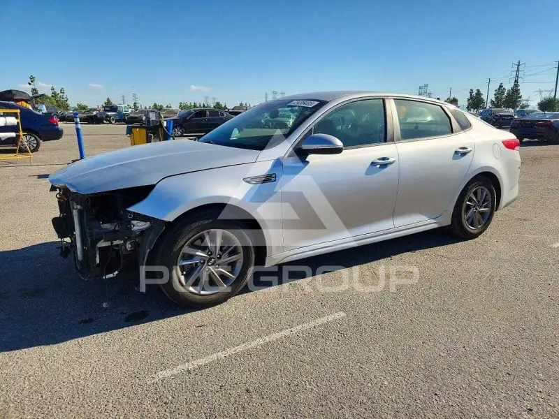 2020 KIA Optima фото
