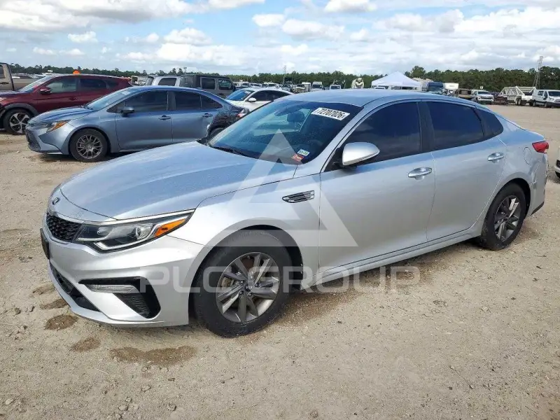 2020 KIA Optima фото