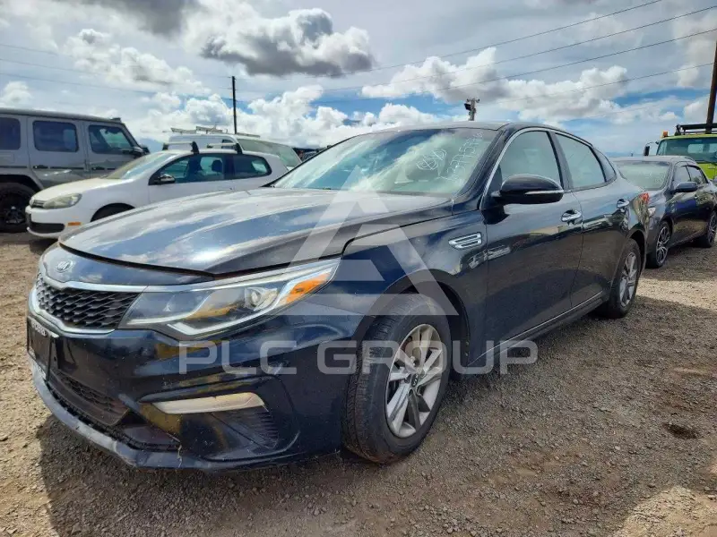 2020 KIA Optima photo