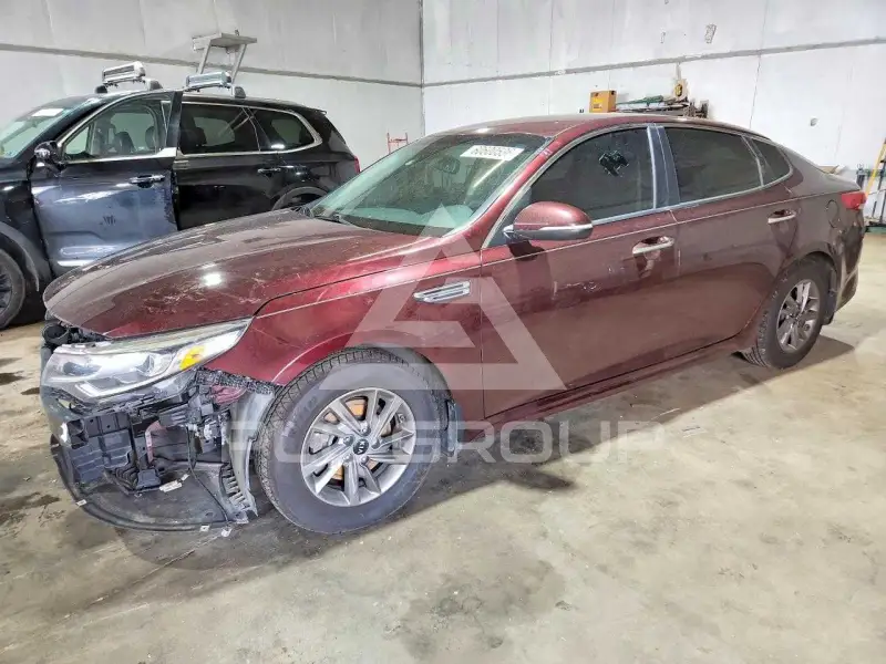 2020 KIA Optima photo