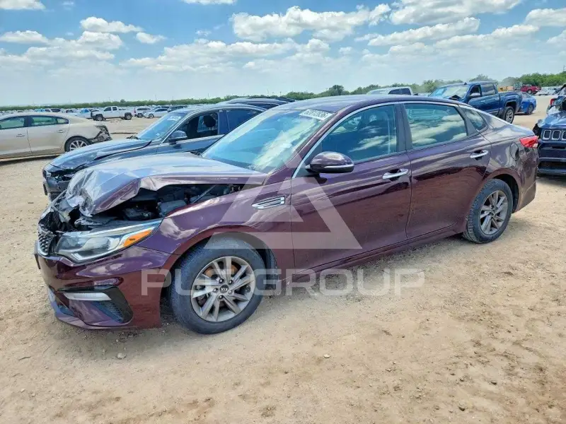 2020 KIA Optima photo
