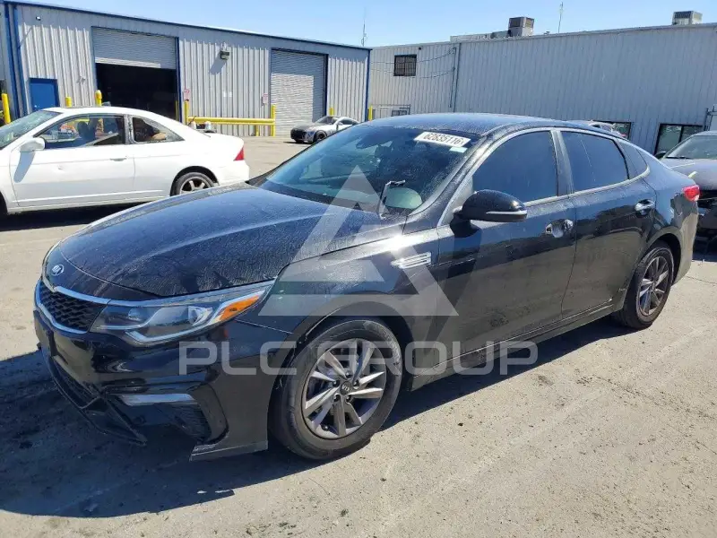 2020 KIA Optima photo