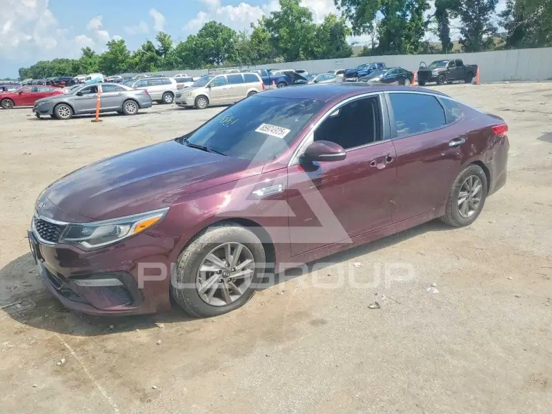 2020 KIA Optima photo