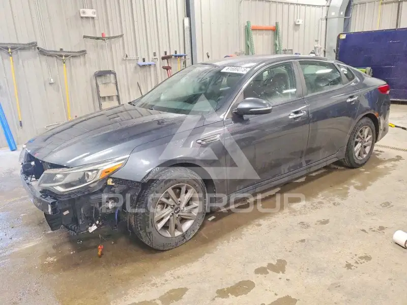 2020 KIA Optima photo