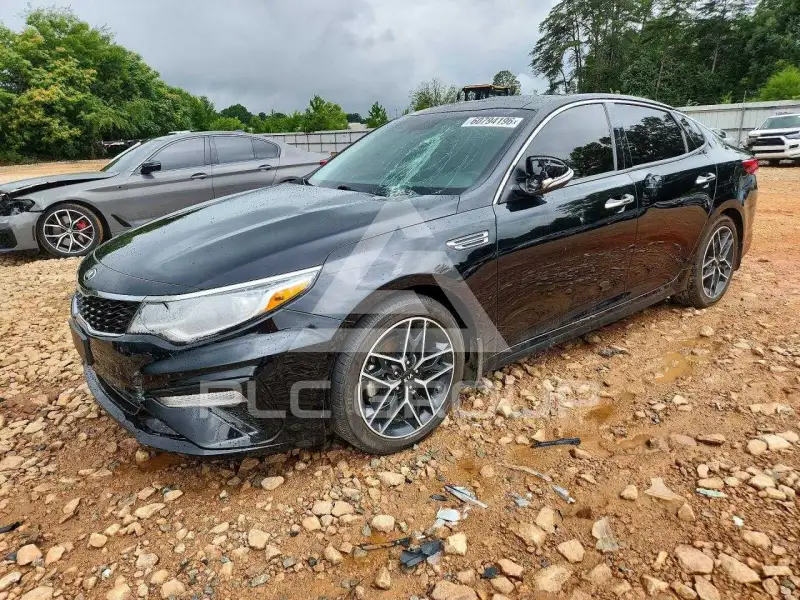 2020 KIA Optima photo
