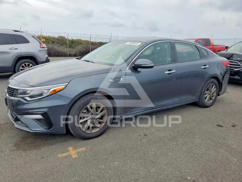 2020 KIA Optima photo