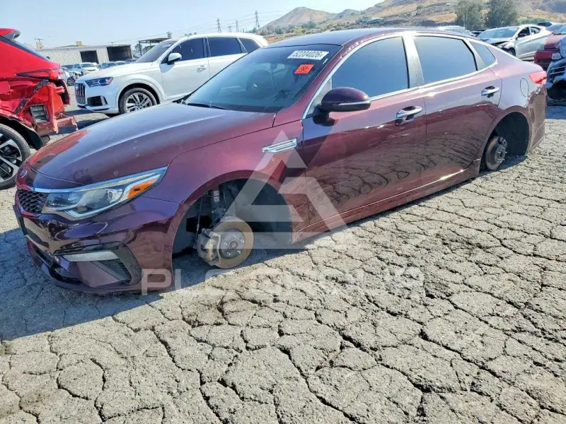 2020 KIA Optima photo
