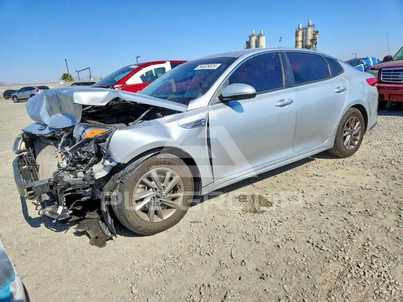 2020 KIA Optima photo