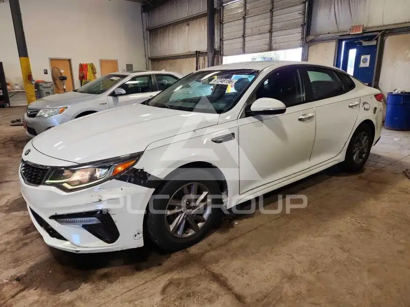 2020 KIA Optima фото