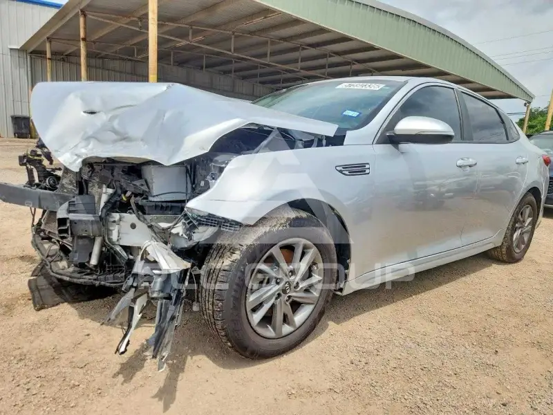 2020 KIA Optima photo