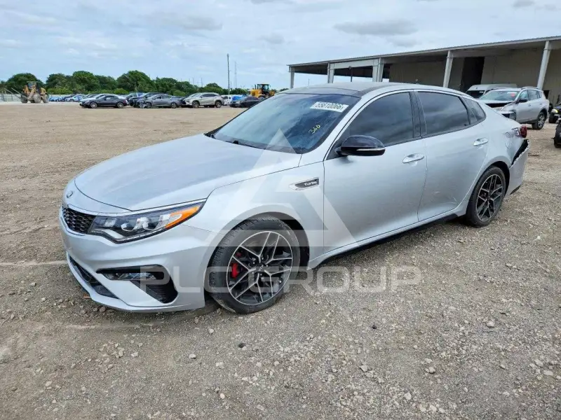 2020 KIA Optima photo