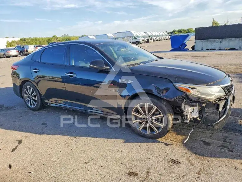 2020 KIA Optima photo