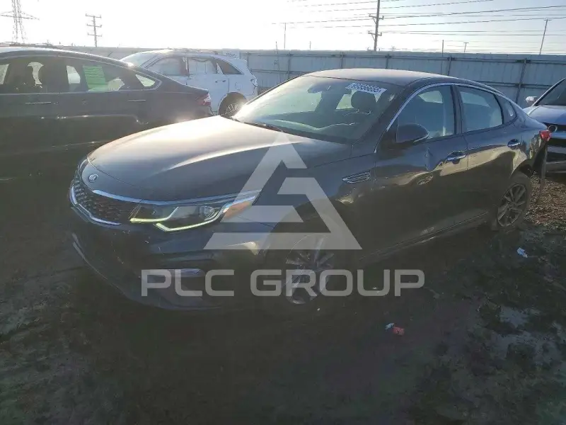 2020 KIA Optima photo